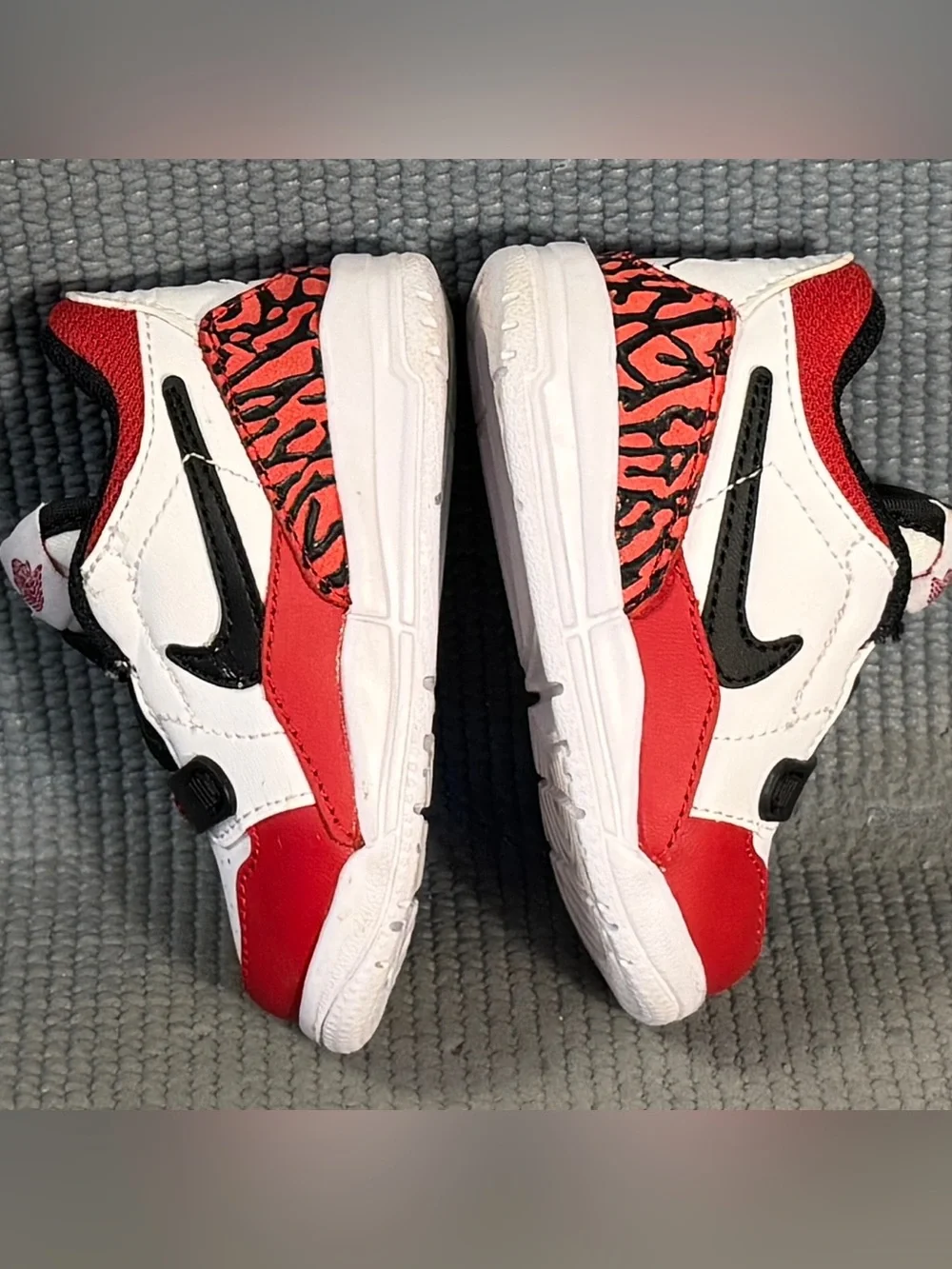 Nike Air Jordan Legacy 312 Low 'Chicago Red' Sneakers Toddler Size 4C